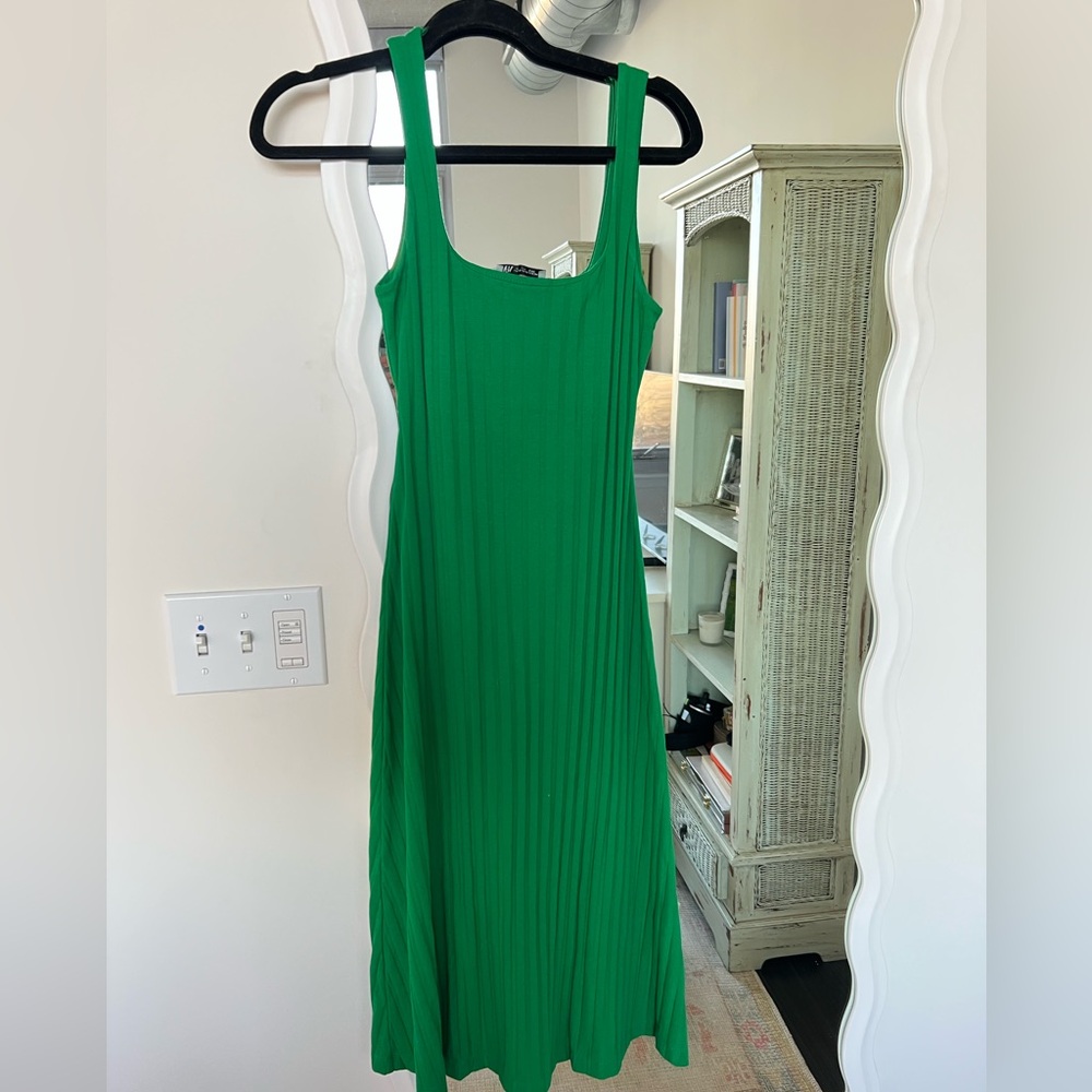 Green midi Zara dress